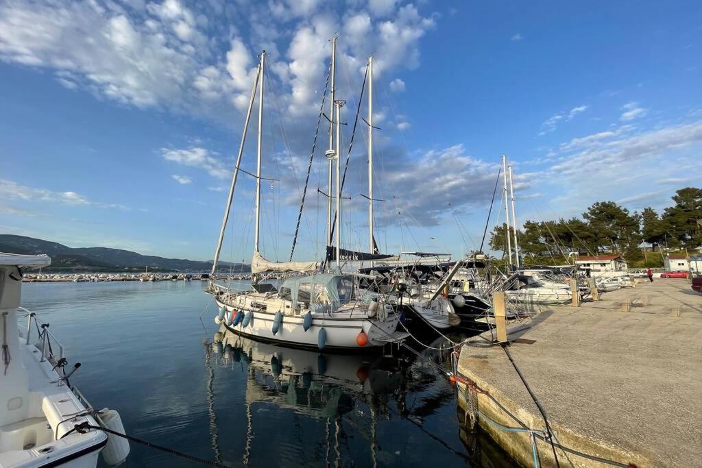 Апартаменти Waterfront Studio Nea Iraklitsa Екстер'єр фото